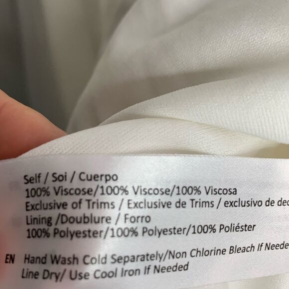 Band of Gypsies cold shoulder tunic top. XS - Picture 4 of 4